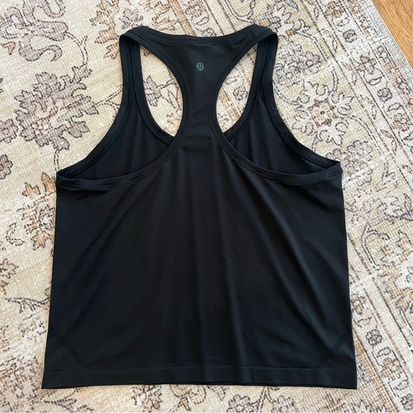 Lululemon Swiftly Tech Tank - Picture 2 of 3